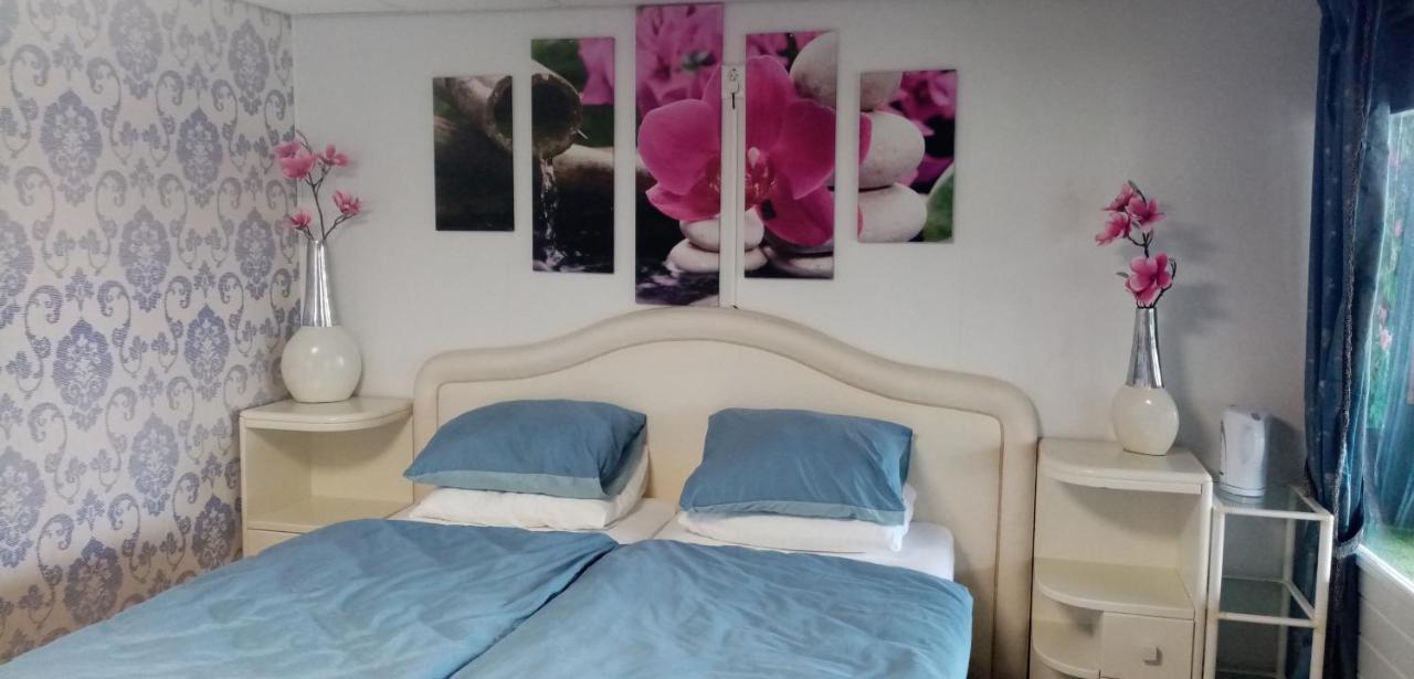 B&B Aan Het Water Earnewald Ngoại thất bức ảnh