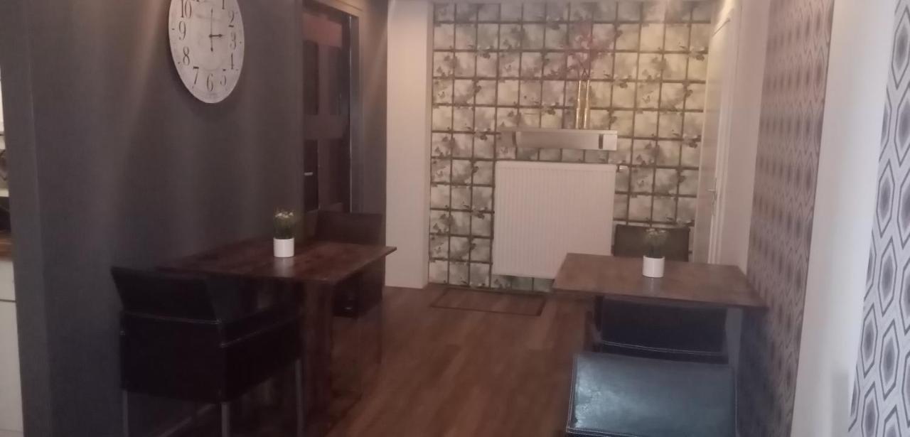B&B Aan Het Water Earnewald Ngoại thất bức ảnh