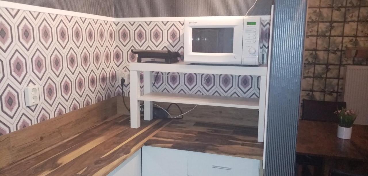 B&B Aan Het Water Earnewald Ngoại thất bức ảnh