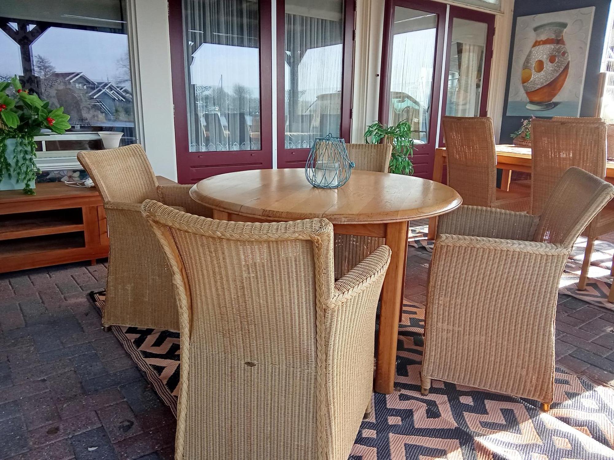 B&B Aan Het Water Earnewald Ngoại thất bức ảnh